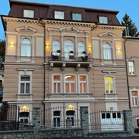 Apartment Frank